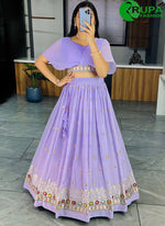 Load image into Gallery viewer, Splendors Lavender Color And Embroidery Thread Work Lehanga Choli