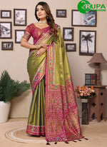 Load image into Gallery viewer, Beautiful Green Color Banarasi Silk with Weaving Work Classic Saree
