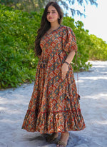 Load image into Gallery viewer, Beautiful Multi Color Heavy Rayon Digital Print Work Casual Kurti
