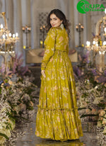 Load image into Gallery viewer, Eye Catchy Smith Green Ready Made Garara Suit With Shrug
