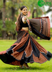 Magnetic Multi Color Pure Cotton Festival Wear Lehenga Choli