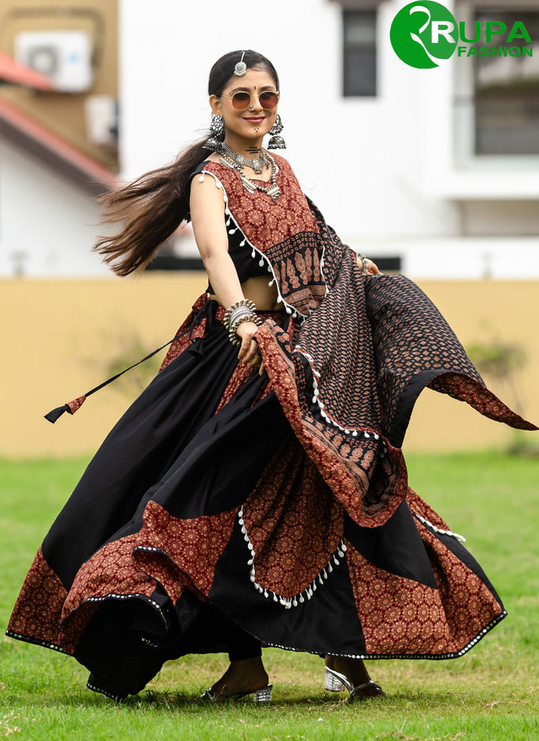 Magnetic Multi Color Pure Cotton Festival Wear Lehenga Choli